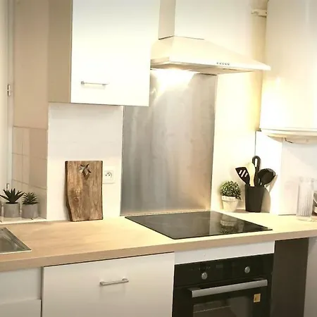 Apartment A 2 Pas Du Marche *