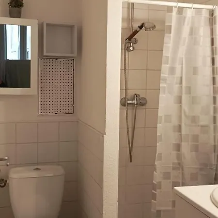 Apartment A 2 Pas Du Marche *
